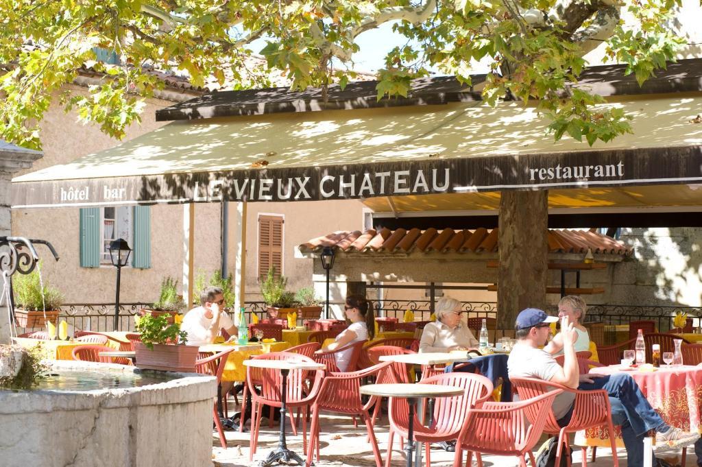 Le Vieux Chateau Егин Екстериор снимка